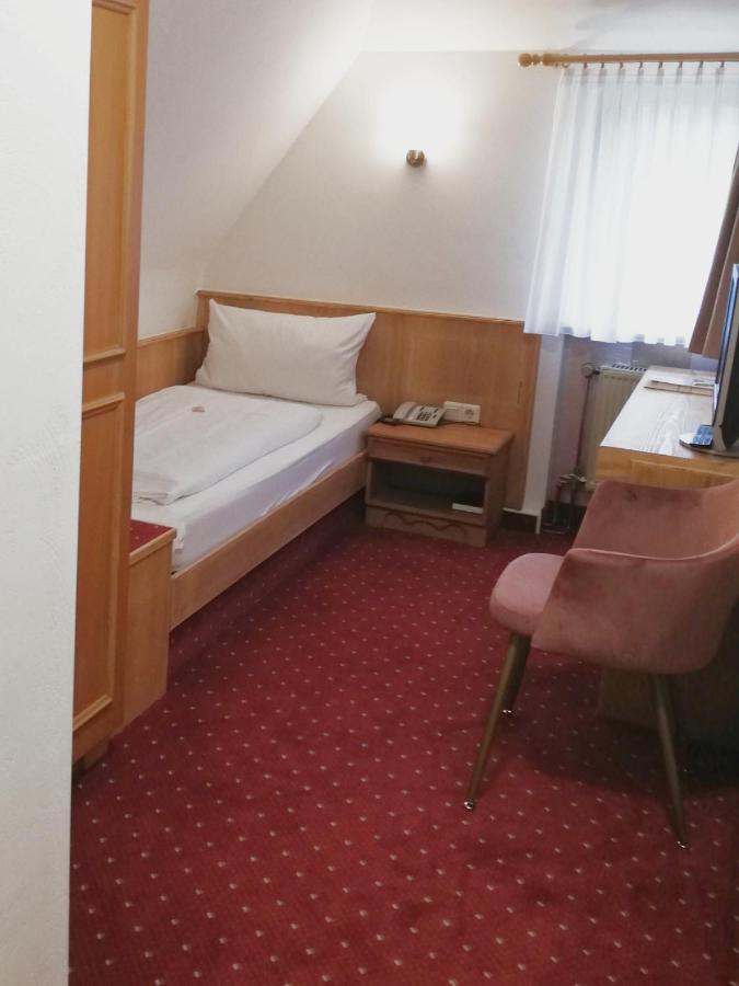Landhotel Oelmuehle Mombris Ngoại thất bức ảnh