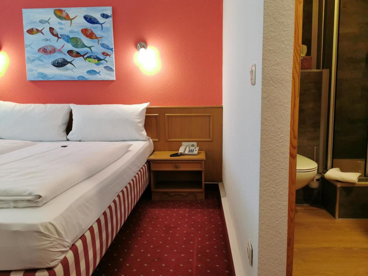 Landhotel Oelmuehle Mombris Ngoại thất bức ảnh