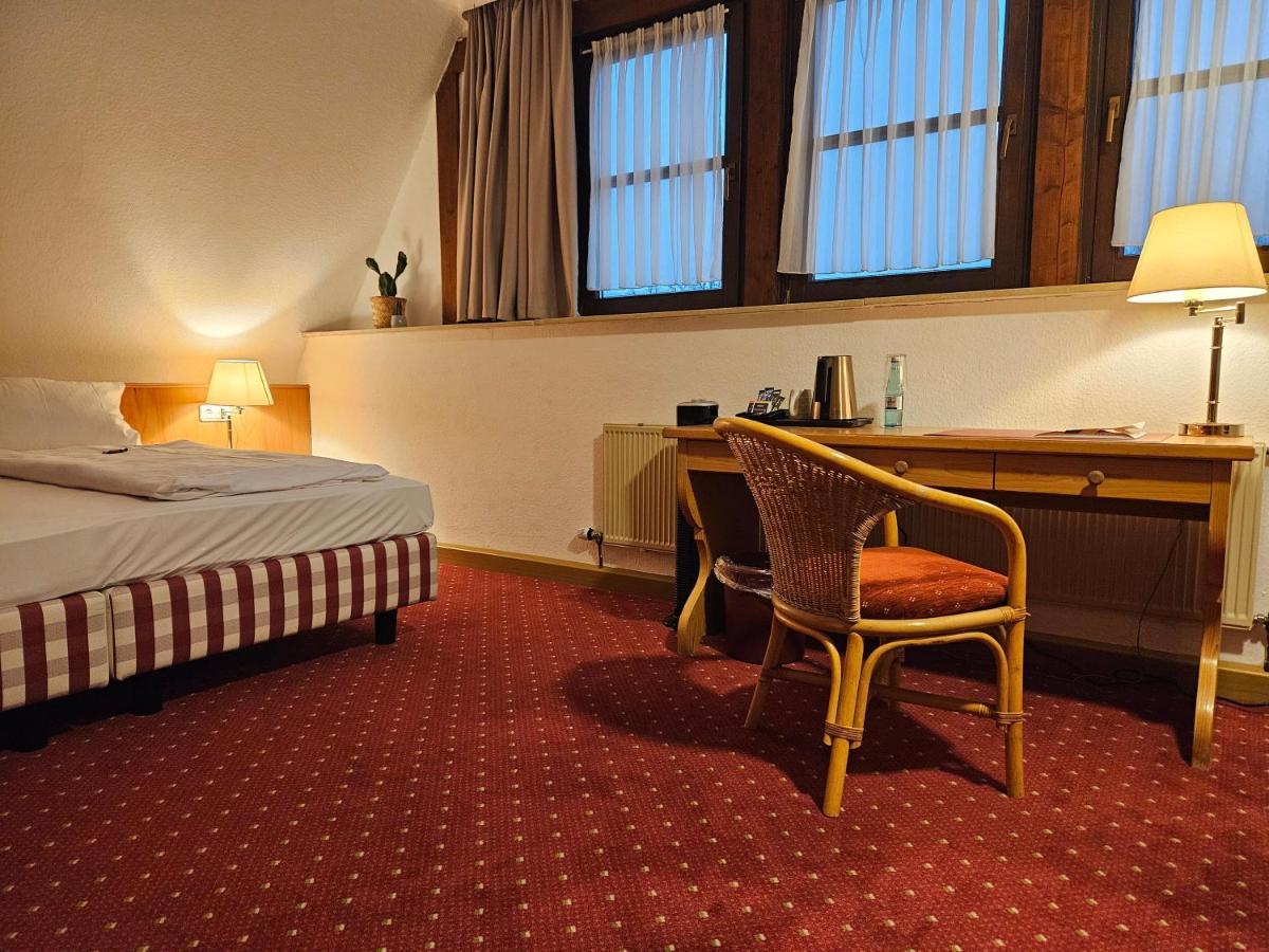 Landhotel Oelmuehle Mombris Ngoại thất bức ảnh